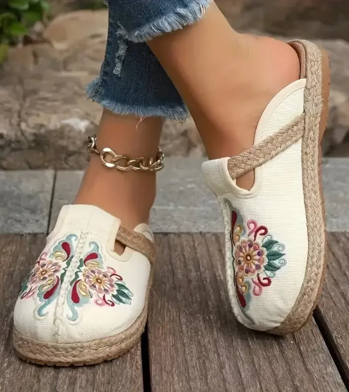 FLORA | Sandali Ricamati Ultra Leggeri