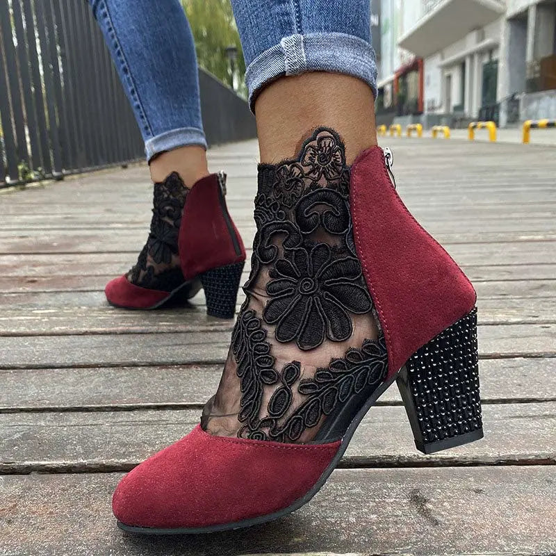 Floe | Décolleté in Pizzo Elegante